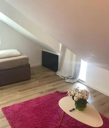 Apartamento Mobiliado * ميونيخ